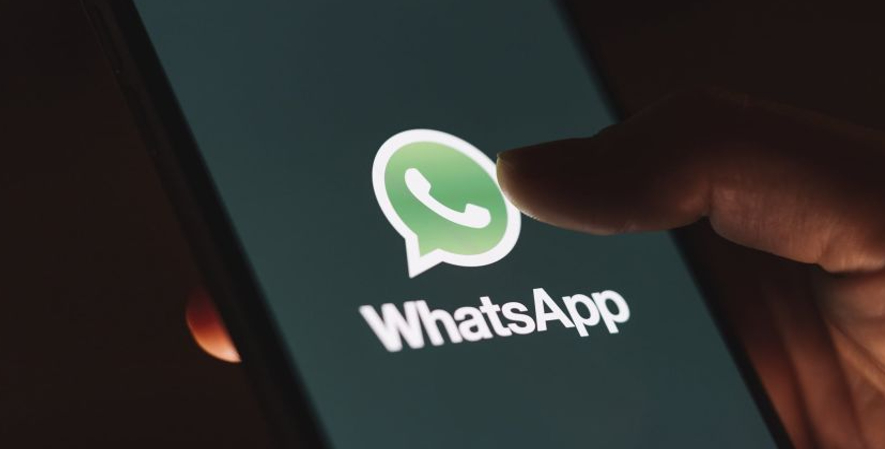 Apa Saja Fitur WhatsApp Terbaru? Simak Disini_Fitur Reaksi pada Pesan yang Dikirim Teman Chat