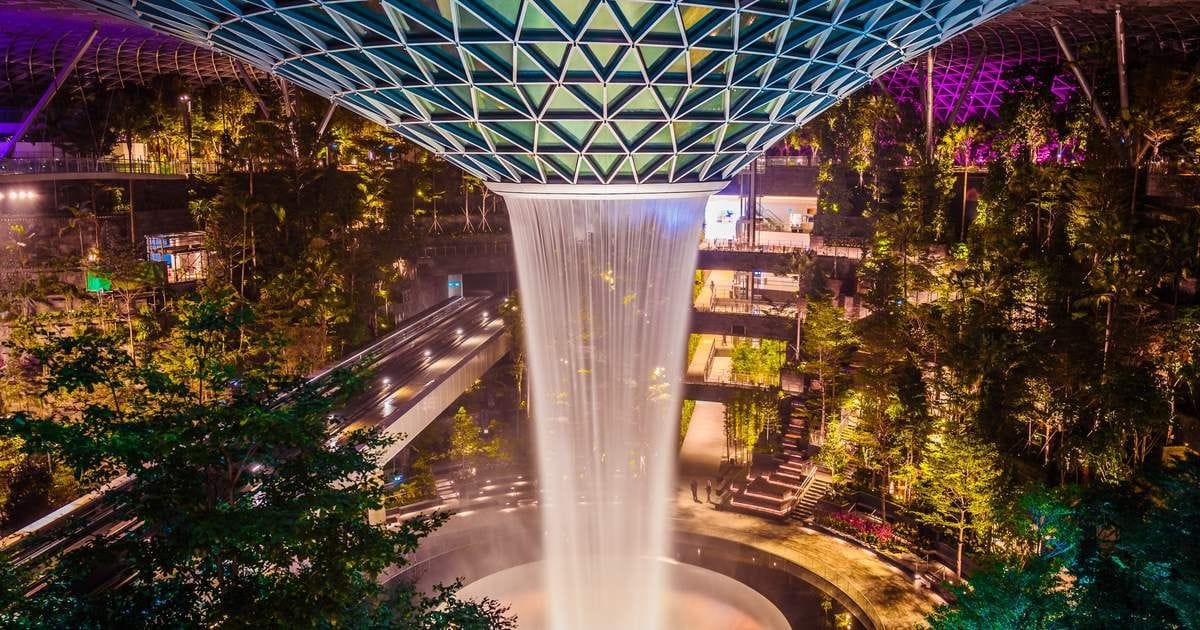 Wanita 56 Tahun Tewas Usai Jatuh di Jewel Changi, Polisi Lakukan Investigasi