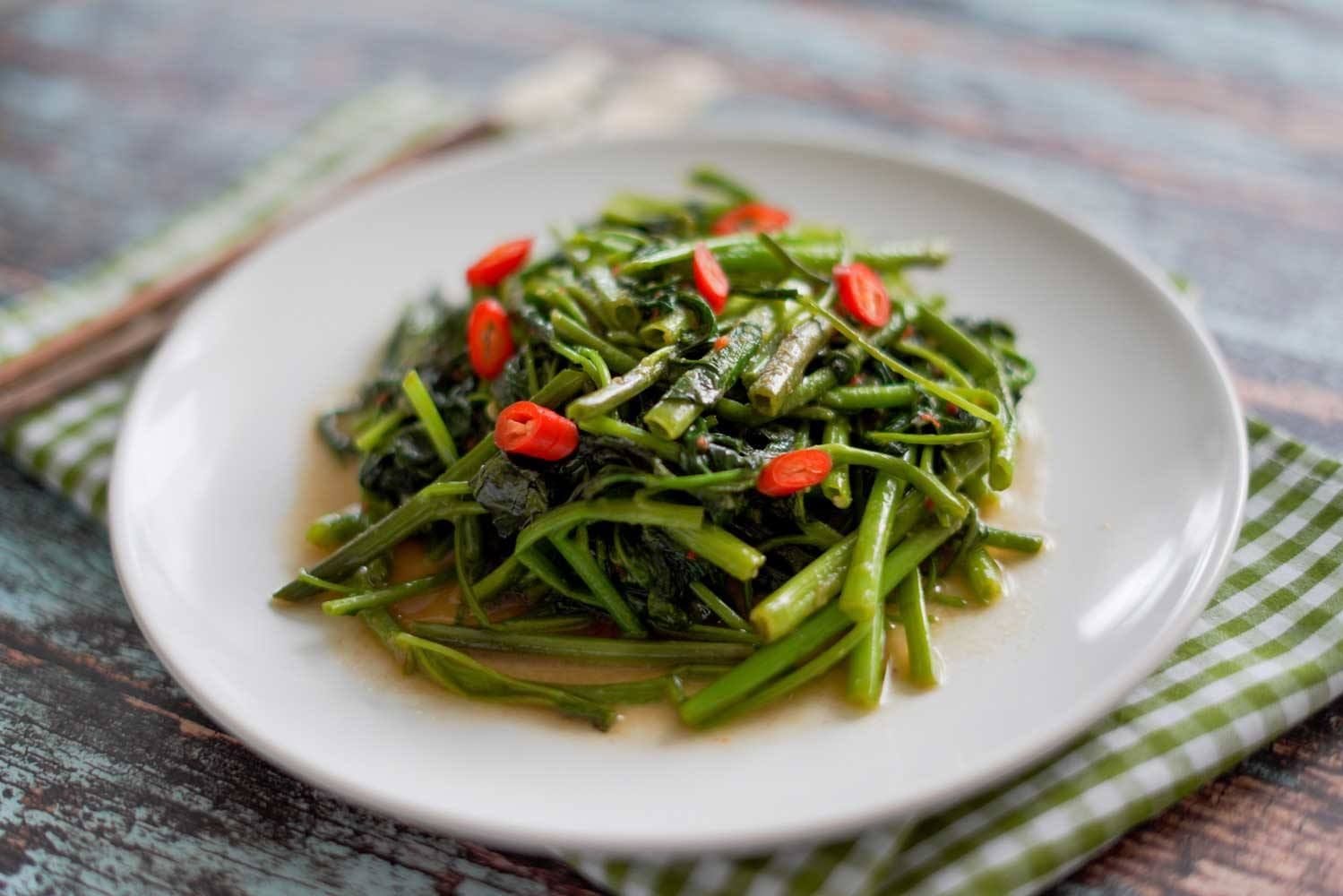 Cah Kangkung Saus Tiram yang Wangi dan Segar, Menu Rumahan Favorit yang Cepat, Hemat, dan Bikin Lahap