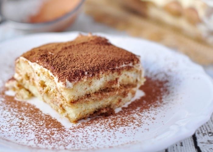 Tiramisu Ball Susu Kental Manis, Camilan Lembut Tanpa Kompor yang Bikin Nagih!