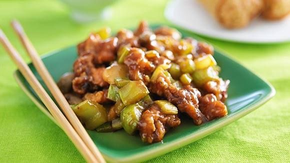 Lezatnya Ayam Kungpao Rumahan, Masakan Chinese Food Favorit yang Bisa Kamu Buat Sendiri Lezatnya Ayam Kungpao Rumahan, Masakan Chinese Food Favorit yang Bisa Kamu Buat Sendiri