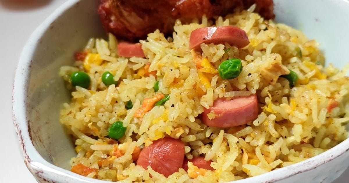 Rahasia Nasi Goreng Sosis Kunyit yang Gurih, Murah, dan Bikin Ketagihan! Rahasia Nasi Goreng Sosis Kunyit yang Gurih, Murah, dan Bikin Ketagihan!