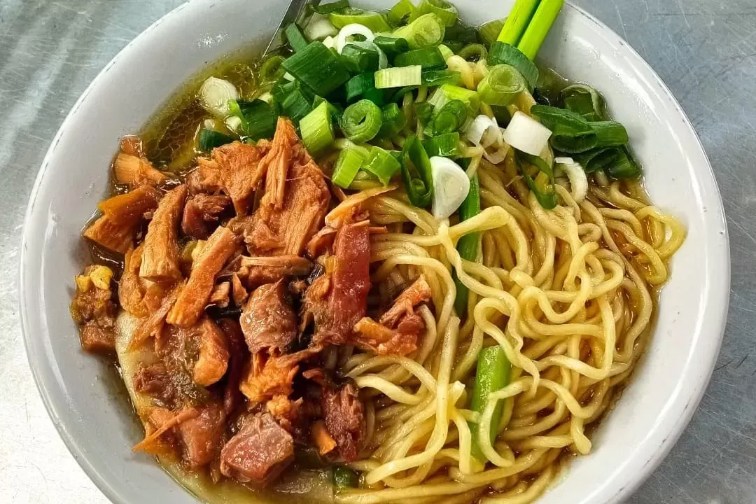 Cara Bikin Mie Ayam Ala Jawa di Rumah, Rasa Autentik Kayak di Warung Legendaris!